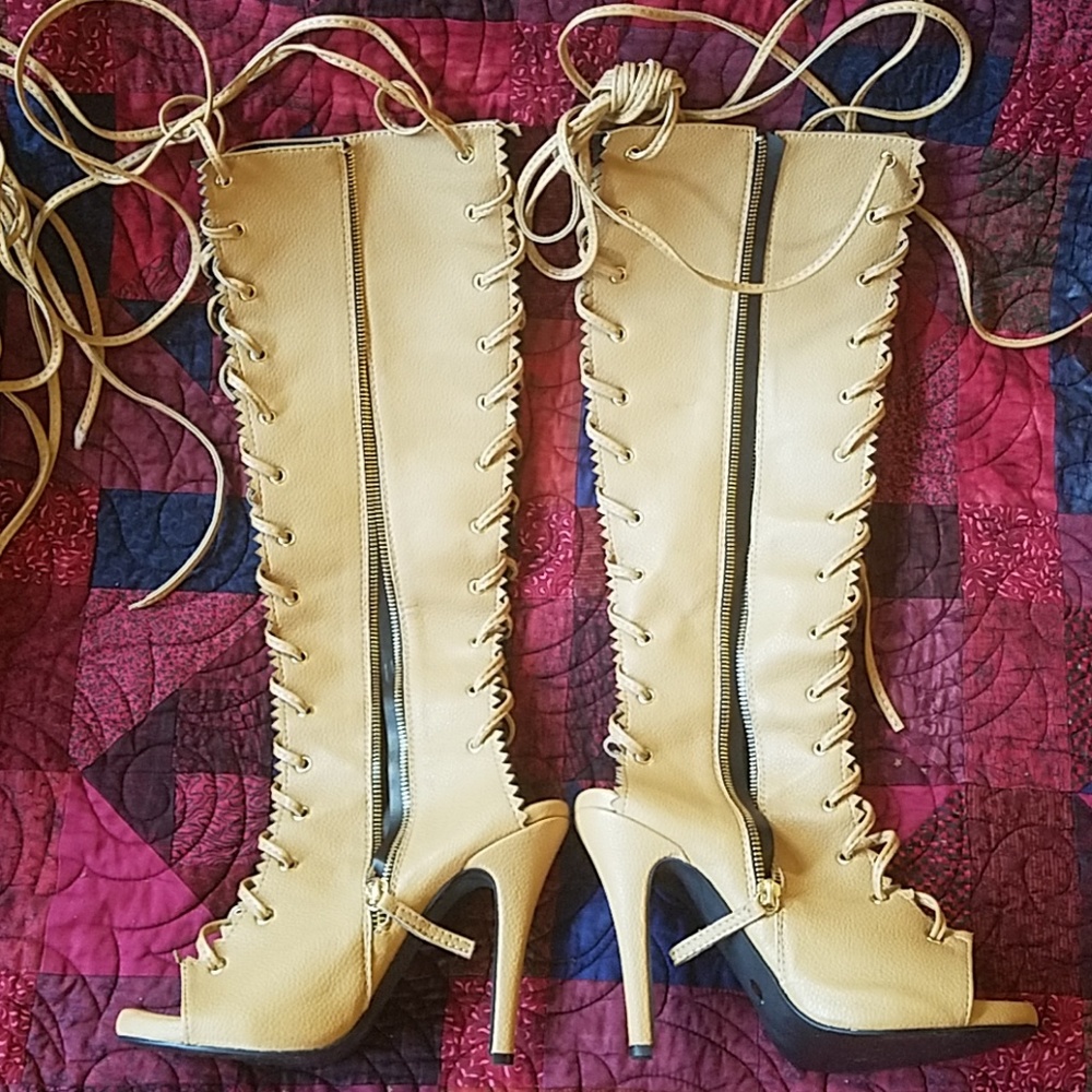 Giuseppe Zanotti Design tan peep toe lace up Sandals - Picture 6 of 8
